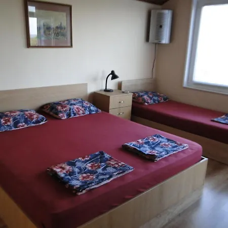 дом христови Черноморец